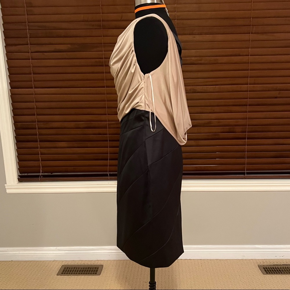 Dress - Picture 3 of 6